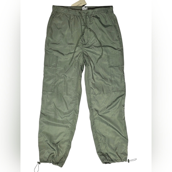 Pistola Jade Lightweight Cargo Pant NWT - Picture 11 of 13